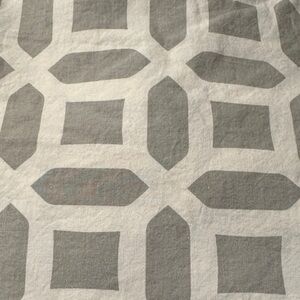 Pottery Barn Teen Geometric Gray and White twin Duvet Cover